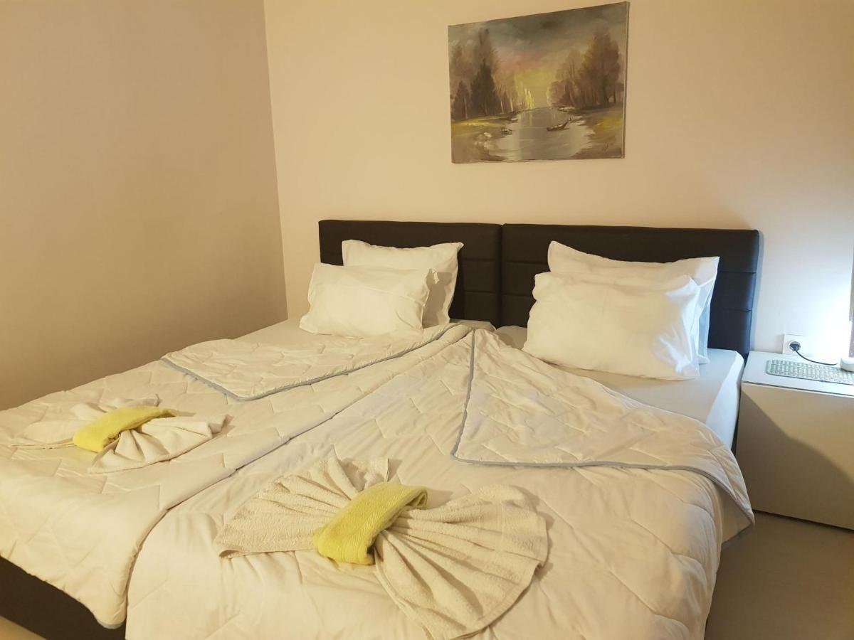 Villa Amsterdam Ohri Dış mekan fotoğraf