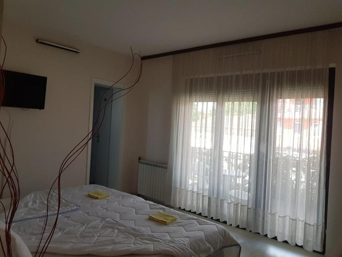 Villa Amsterdam Ohri Dış mekan fotoğraf